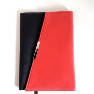 Liseuse corail, fermeture « argent » pour livre de littérature, personnalisable
